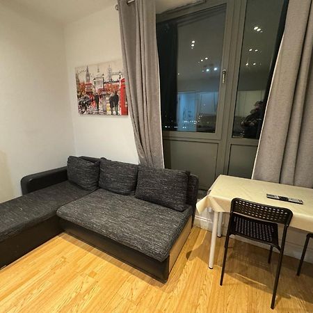 Comfortable - Cosy - Budget Studios In City Center London Kültér fotó