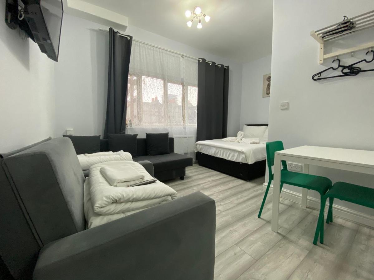 Comfortable - Cosy - Budget Studios In City Center London Kültér fotó
