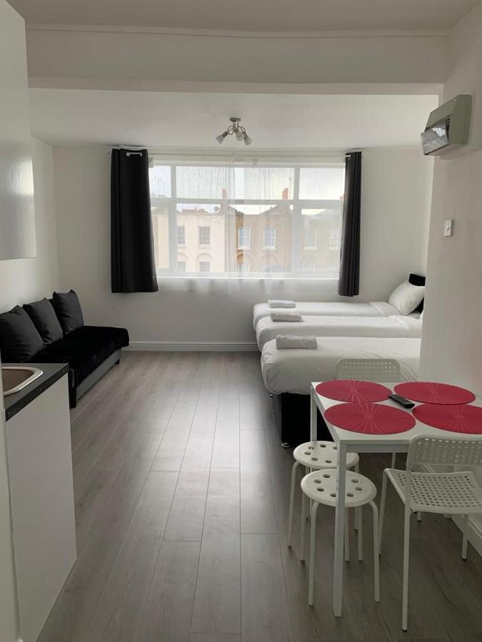 Comfortable - Cosy - Budget Studios In City Center London Kültér fotó