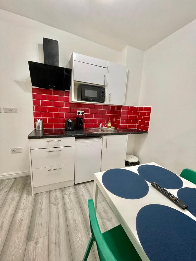 Comfortable - Cosy - Budget Studios In City Center London Kültér fotó