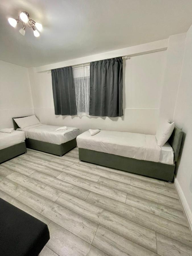 Comfortable - Cosy - Budget Studios In City Center London Kültér fotó