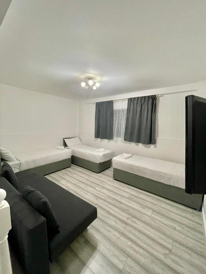 Comfortable - Cosy - Budget Studios In City Center London Kültér fotó