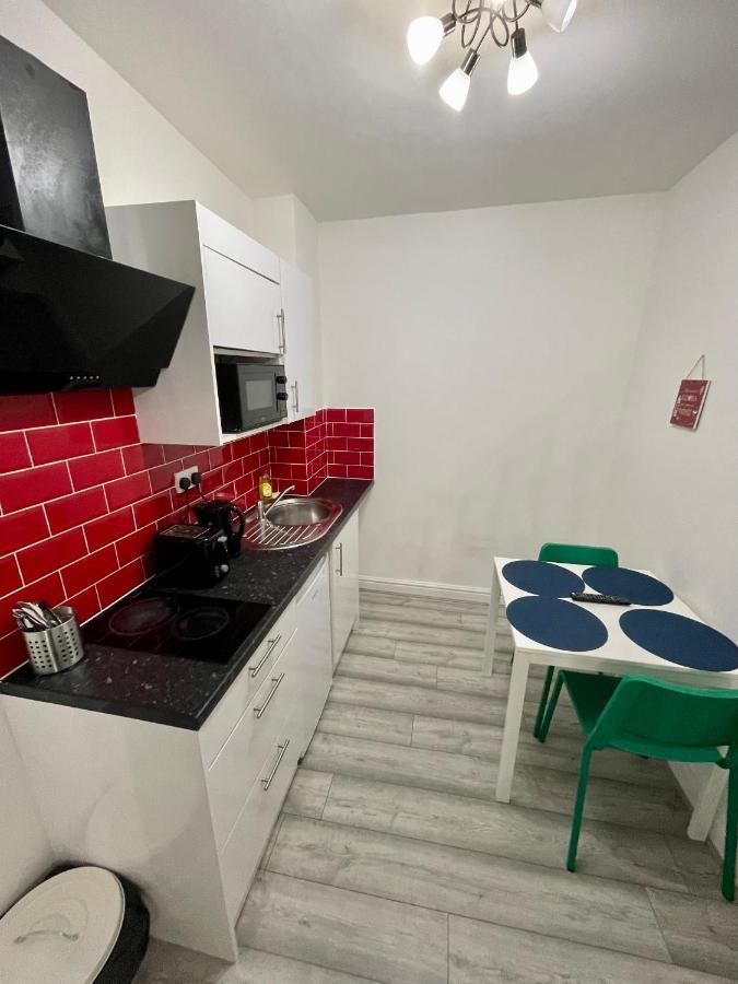 Comfortable - Cosy - Budget Studios In City Center London Kültér fotó