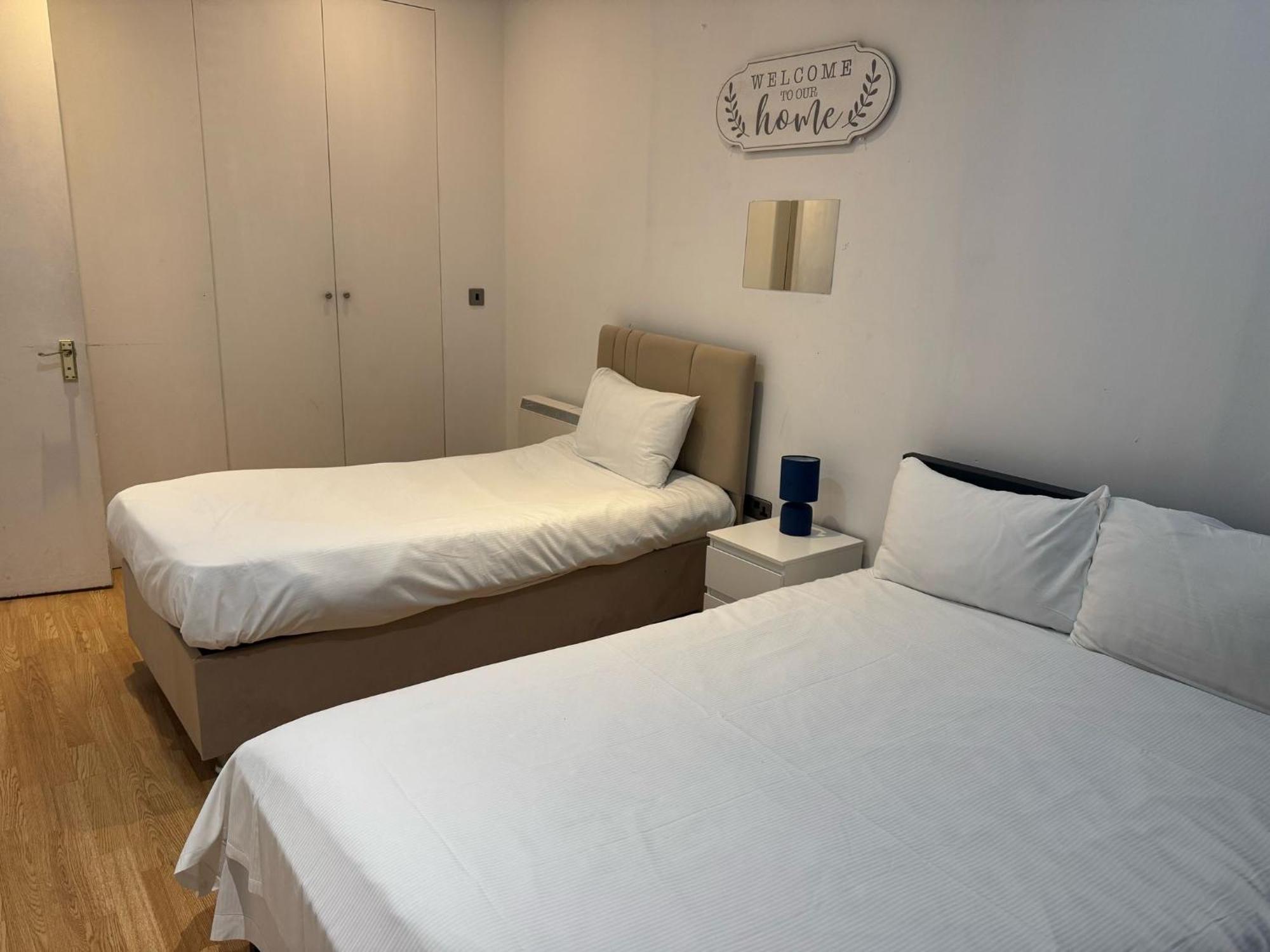 Comfortable - Cosy - Budget Studios In City Center London Kültér fotó